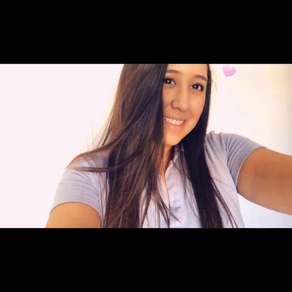 Meet your Posher, Jaqueline